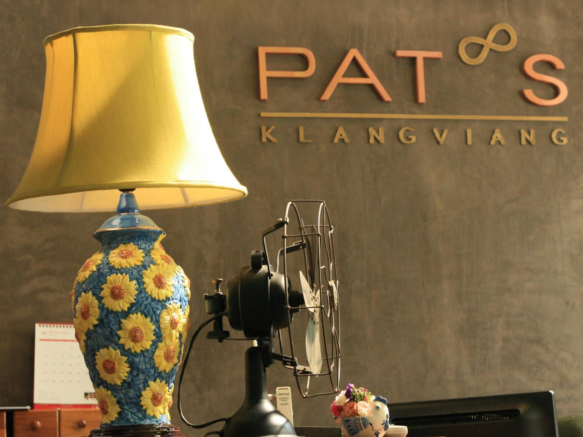 Oyo 391 Pat'S Klangviang Guesthouse Čiang Mai Exteriér fotografie