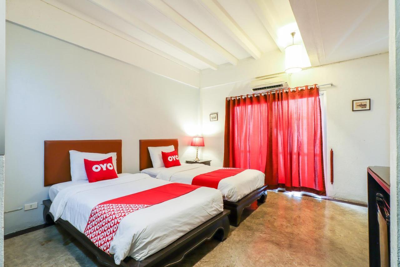 Oyo 391 Pat'S Klangviang Guesthouse Čiang Mai Exteriér fotografie